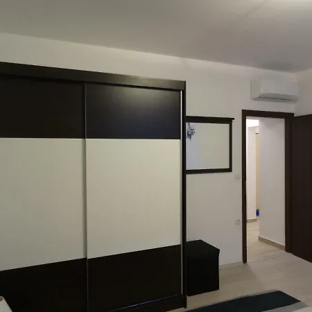 Lusyhouse Semesterbostad