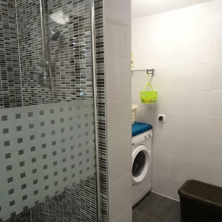 Lusyhouse Ferienhaus Pula